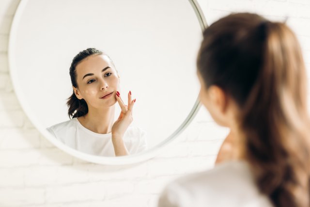 Morning Skincare Made Easy: Tips for Busy Women Seeking Simplicity